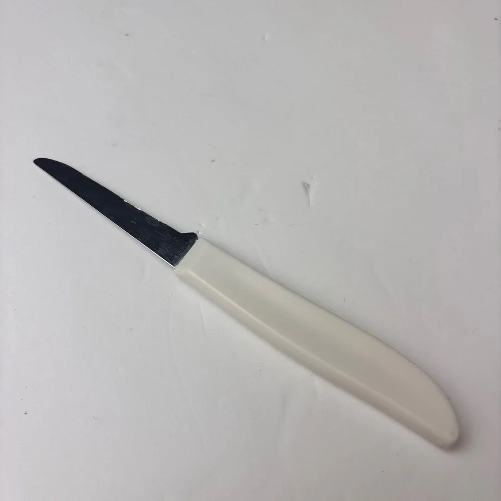 Vintage Pampered Chef Paring Knife White Handle‎ Serrated Stainless Steel 6.5